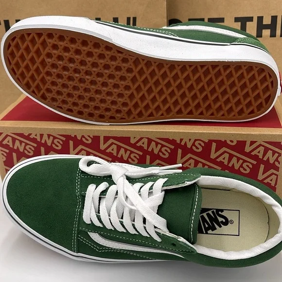 Vans Men’s Old Skool Vr3 Color Theory Greener Past
VN0005UF6QU
Sneakersrs - Picture 4 of 16